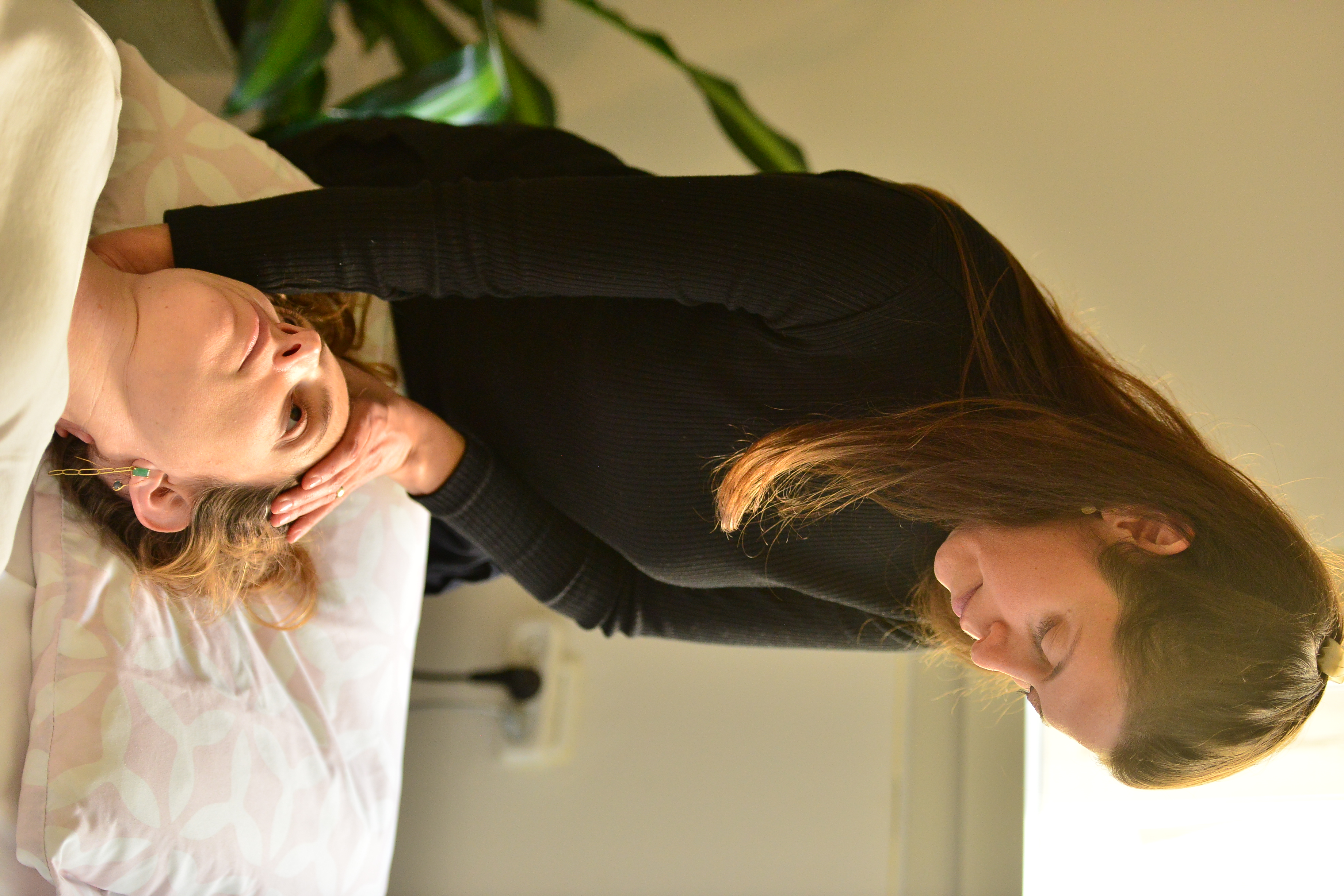 Osteopathic neck treatment for headaches